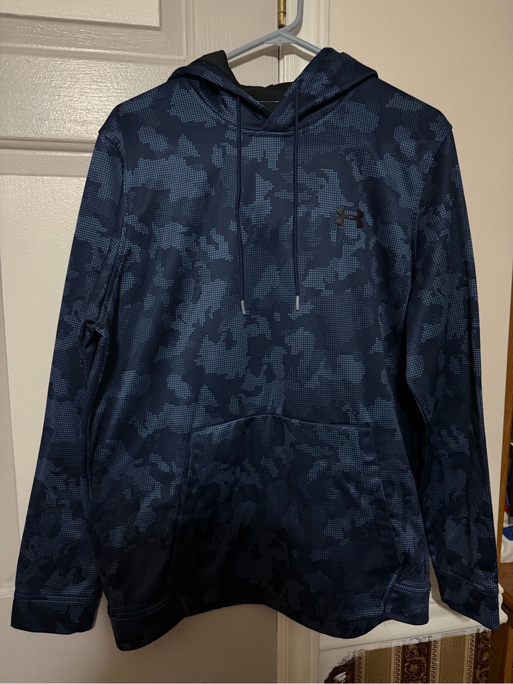 Under Armour Blue Size Small Camouflage Camo Coldgear Hoodie with Front Pocket